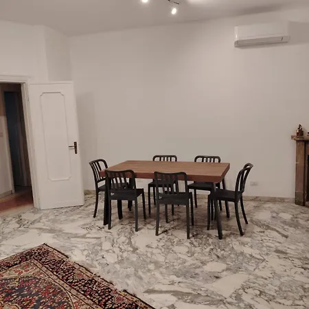 Apartmán Anna House 2 *